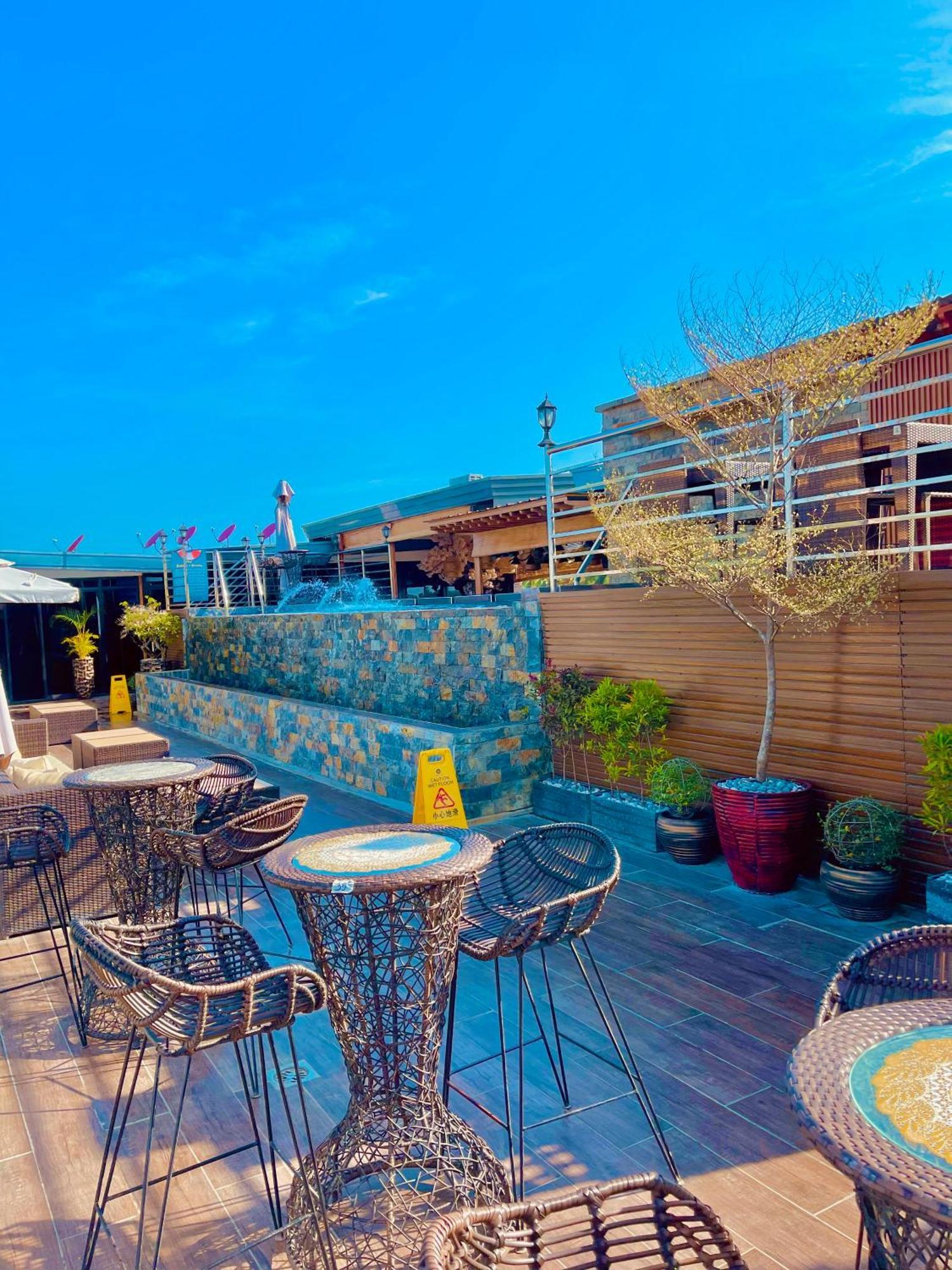 Shine Boutique Hotel Tagum Exterior photo